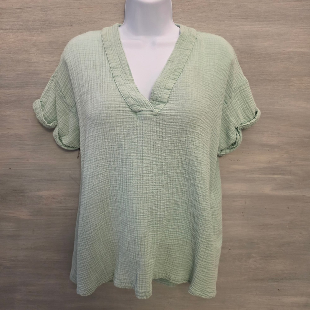 Wonderly 100% Cotton‎ Sage Green Muslin Vneck High Low Blouse Size Medium GC